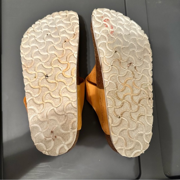 Birkenstock Gizeh Nubuck Leather in Apricot size 37 - Picture 3 of 10